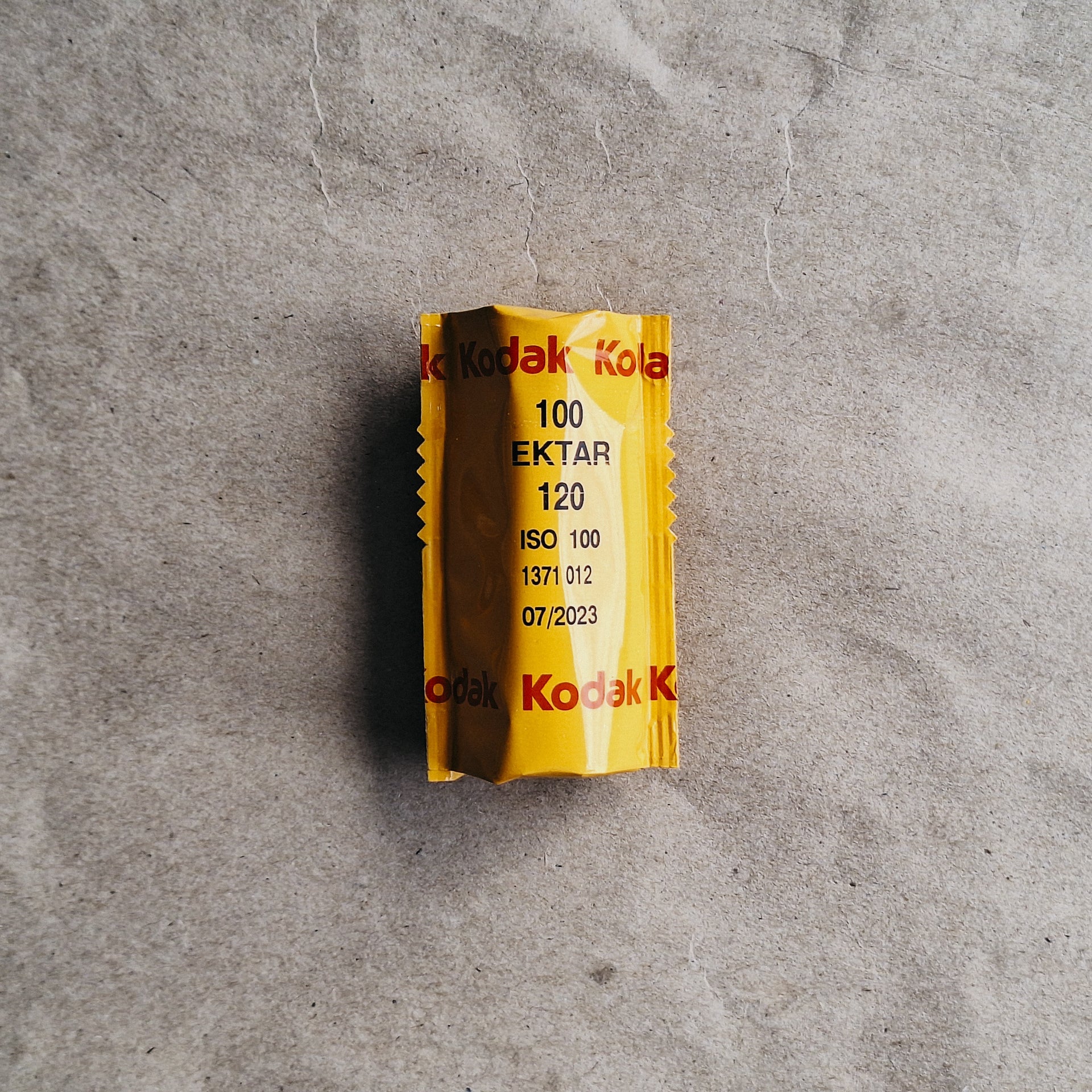 EXPIRED Kodak Ektar 100 120 (Single) – Cape Film Supply